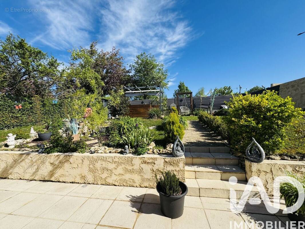 Photo 1 - Maison à LIMAY