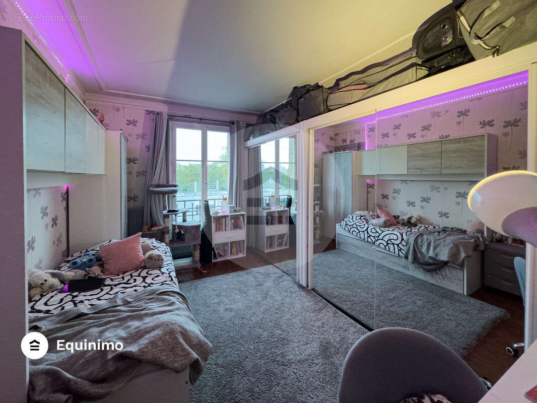 Appartement à NANTERRE