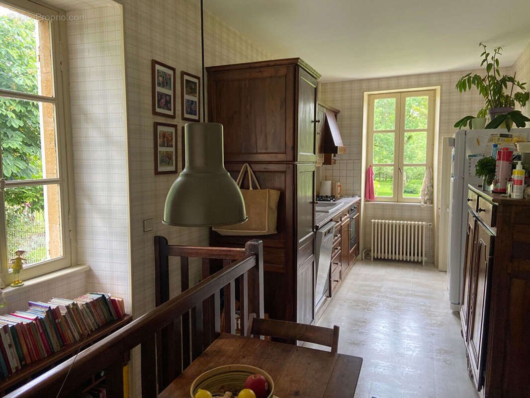 Maison à MONTIGNY-AUX-AMOGNES