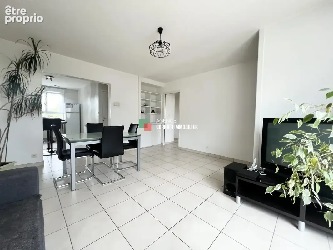 Maison 4 pièces 75 m² à vendre à Chateaubourg (35220) - photo 3