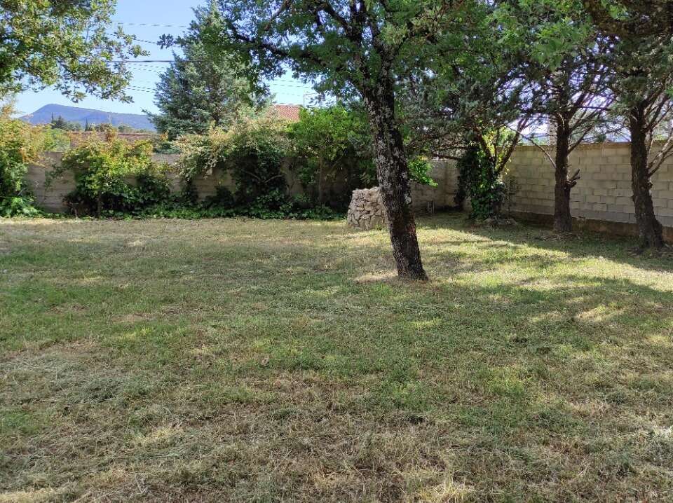 Terrain à GAREOULT
