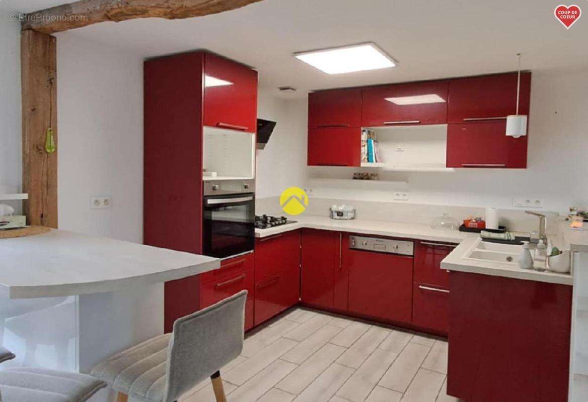 Maison à BOURBON-L'ARCHAMBAULT