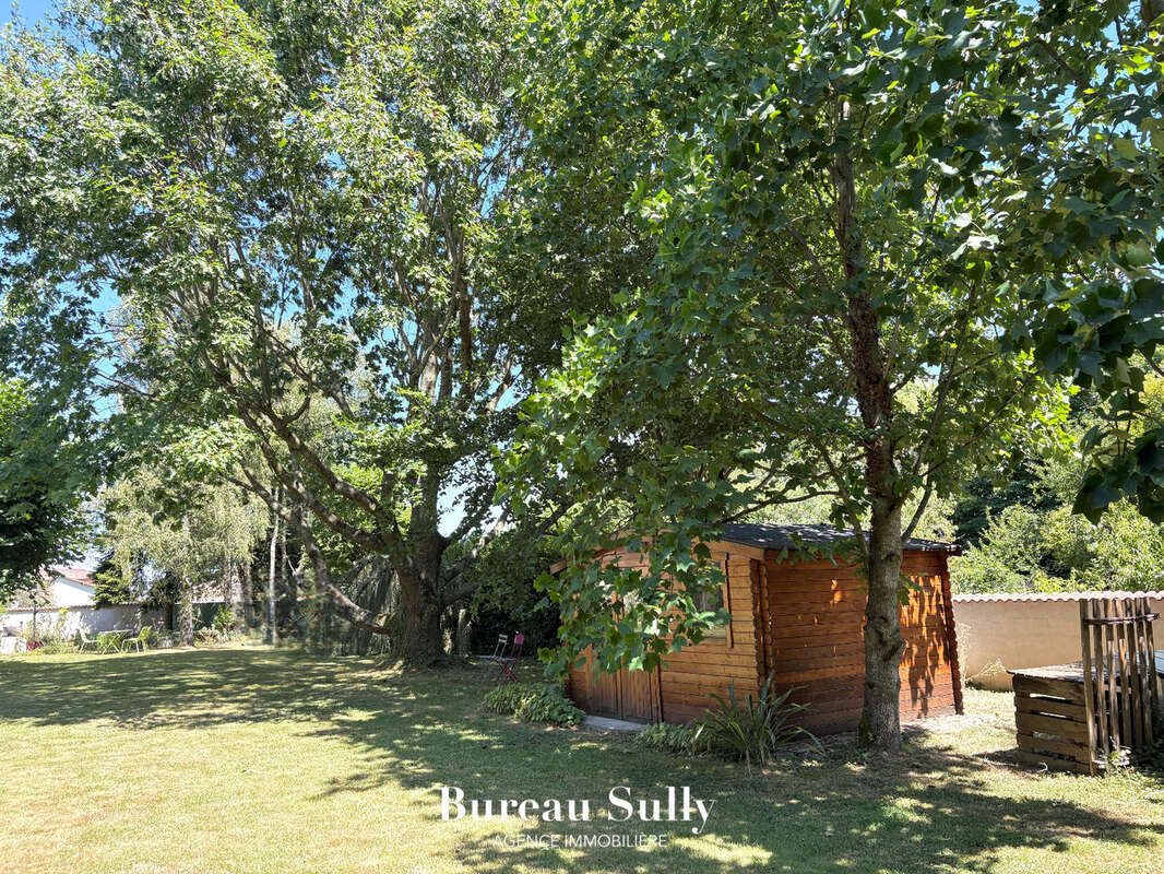 Maison à CHATILLON-SUR-CHALARONNE