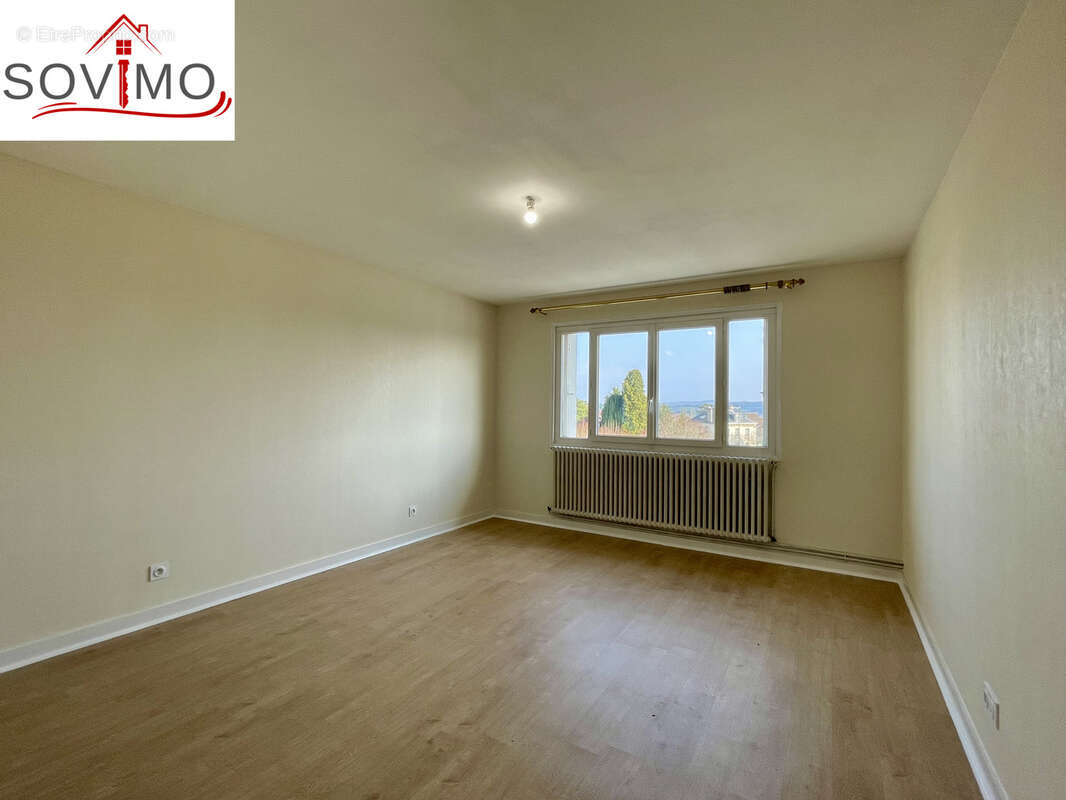 Appartement à SAINT-JUNIEN