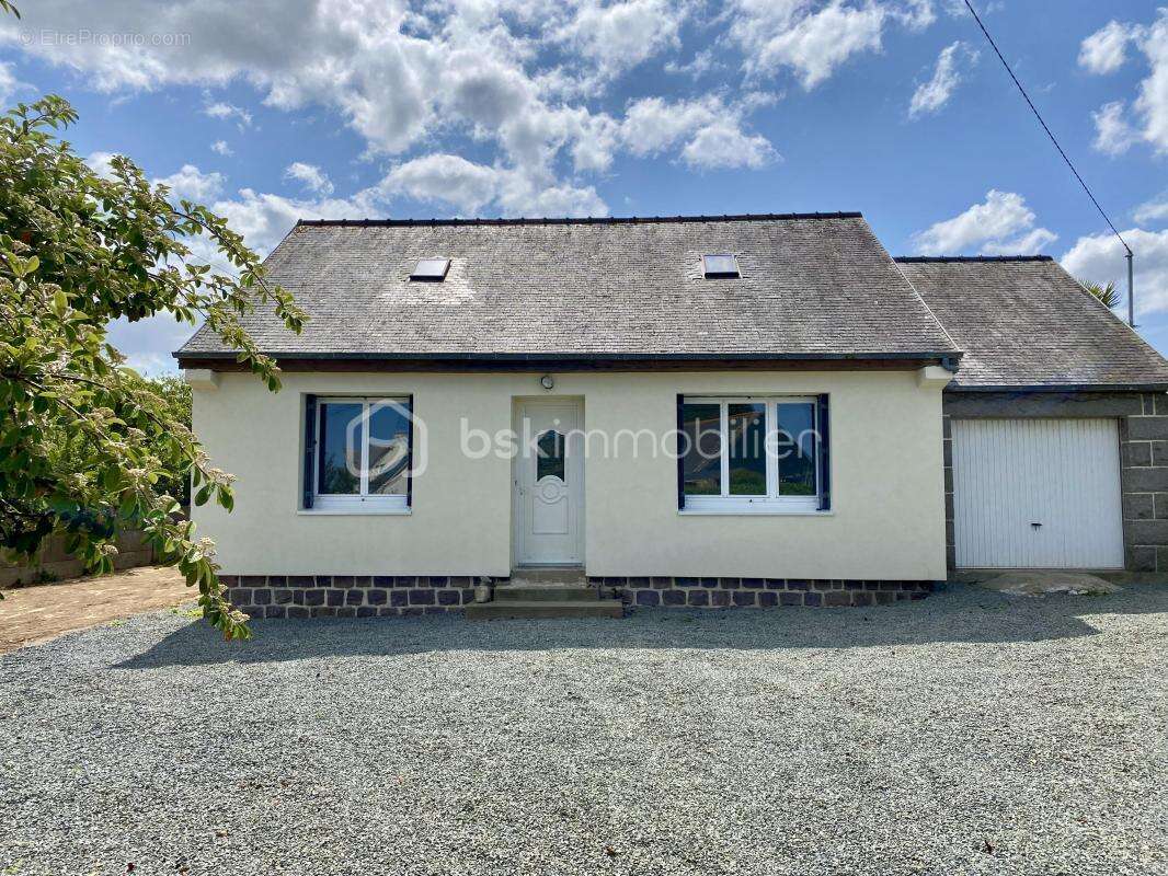 Maison à PLOUEZEC