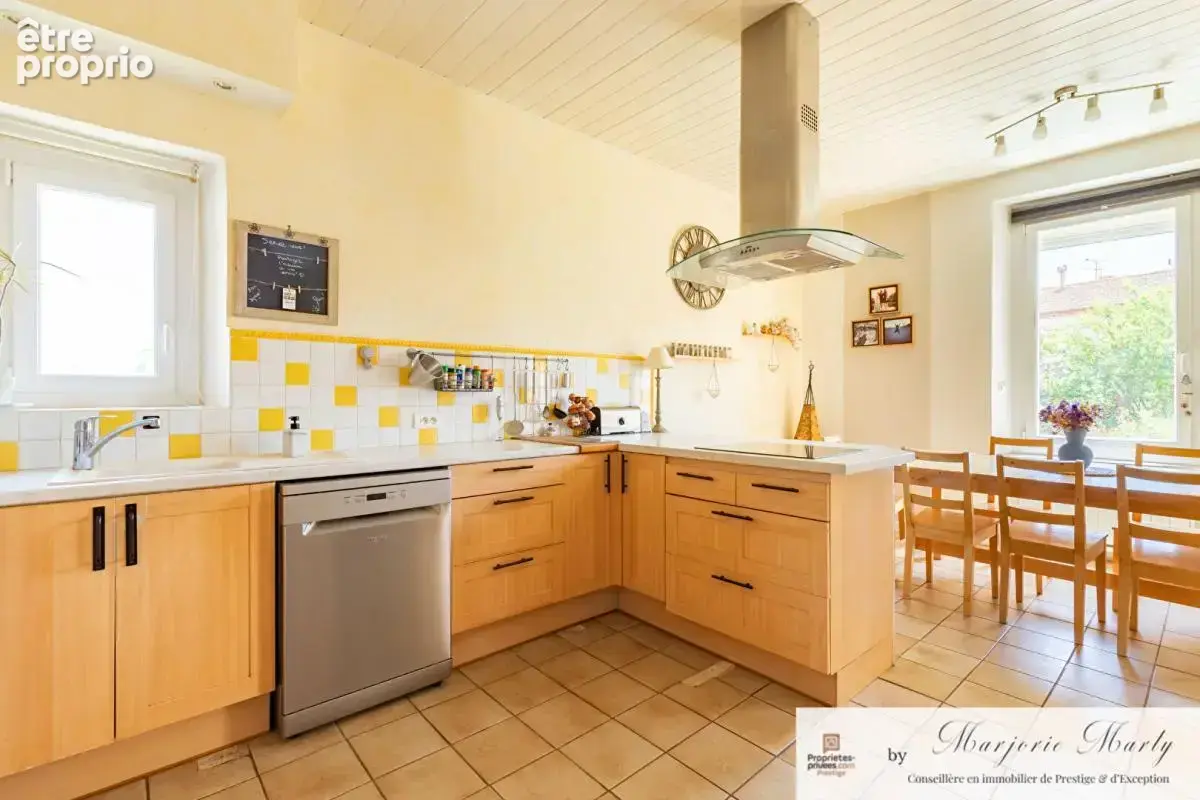 Vente Maison vigneronne - 220 m2 - BOUTENAC (11200) - 289 000 - photo 6