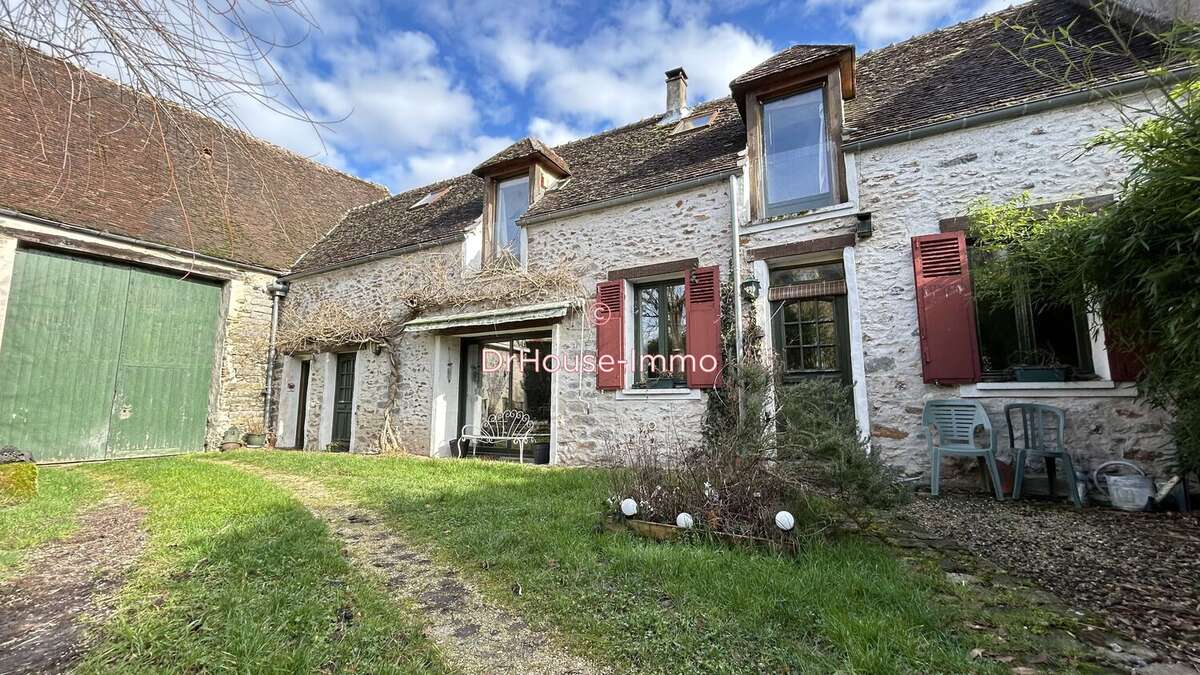 Maison à LA CHAPELLE-GAUTHIER