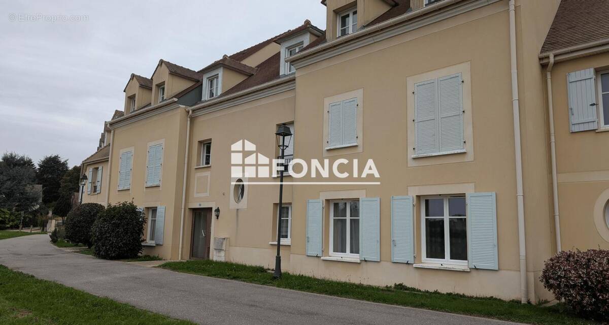 Appartement à HOUDAN