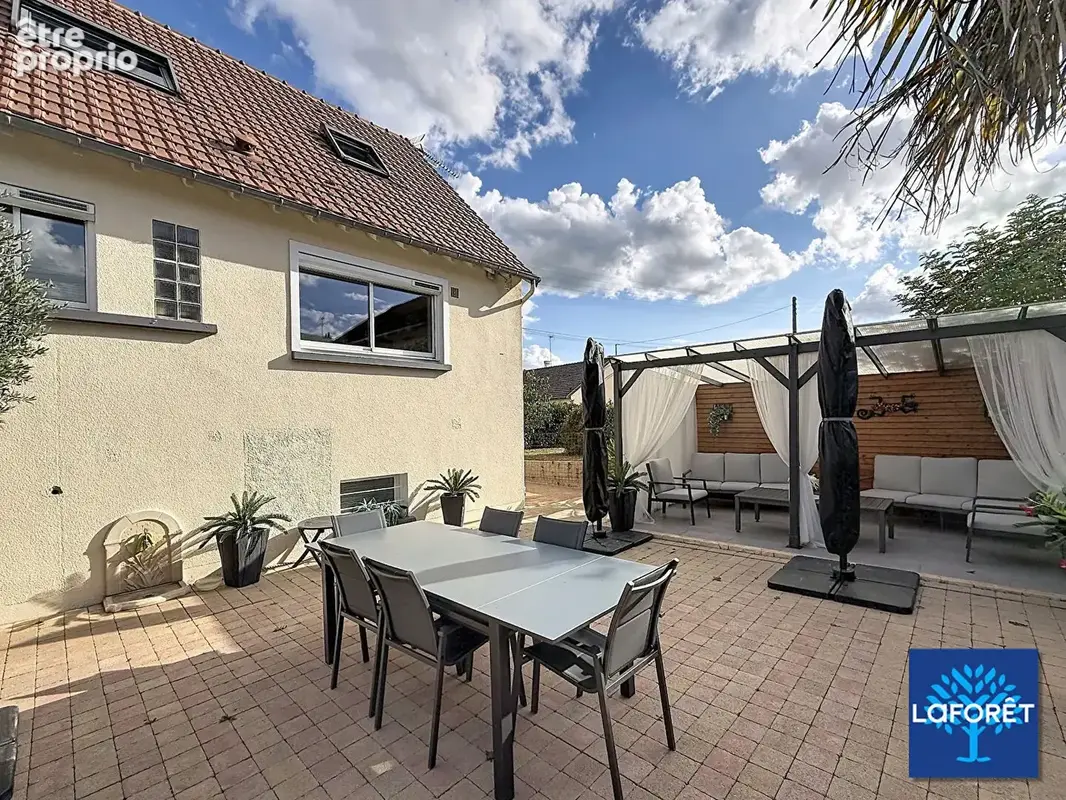 La Chaussée-Saint-Victor ? Maison familiale rénovée avec terrasse, sous-sol et dépendance - photo 6