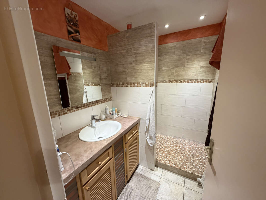 Maison à SAINT-GERMAIN-DES-FOSSES