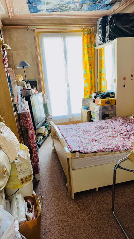 Appartement à PARIS-10E