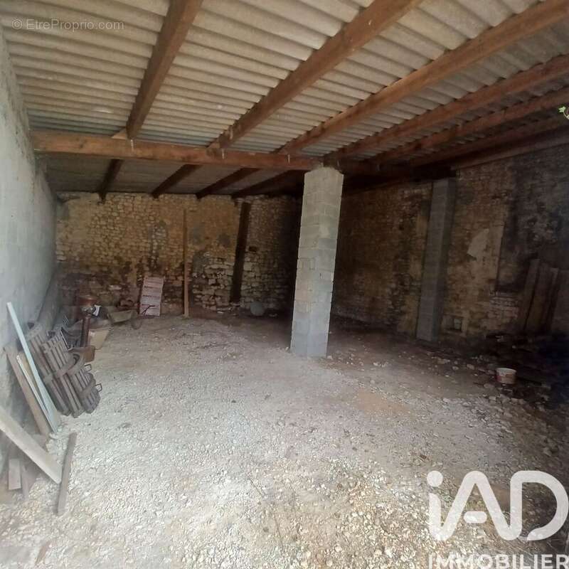 Photo 8 - Maison à SAINT-GERMAIN-DE-LUSIGNAN