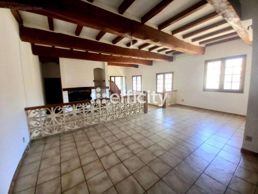 Maison à FRONTIGNAN