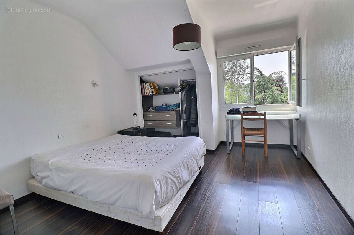 Maison à SAINT-SEBASTIEN-SUR-LOIRE