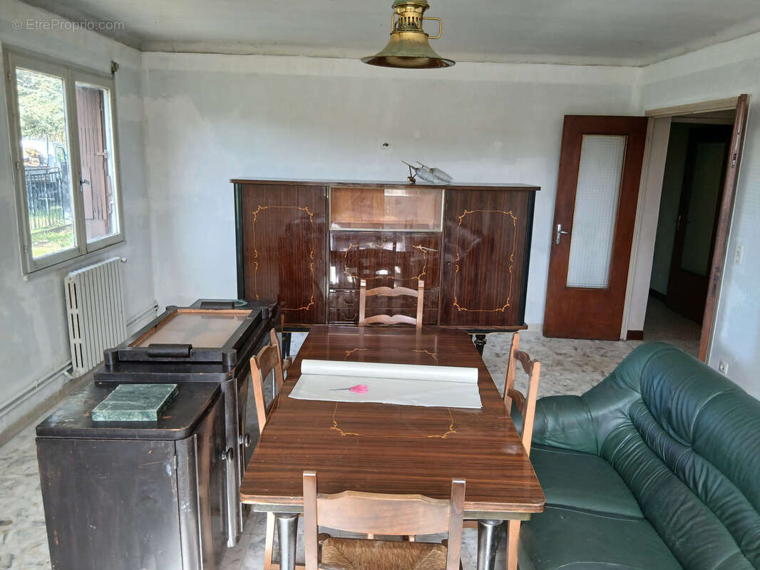 Maison à SAINT-CHRISTOL-LES-ALES