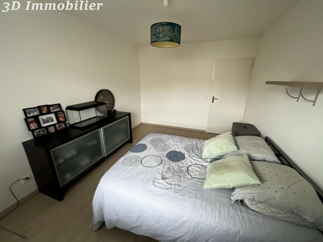 Appartement à CRANVES-SALES