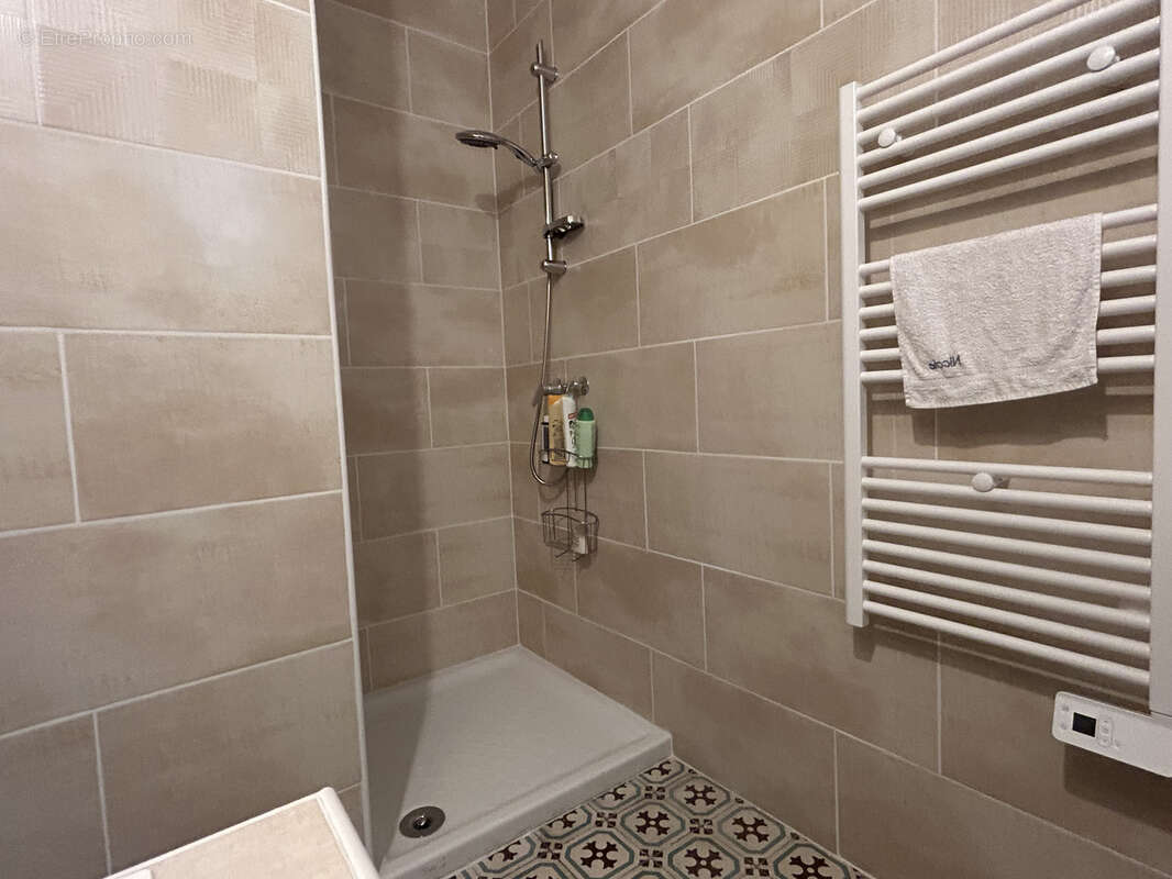 Maison de maître - 188 m2 - 6 pièces - photo 16