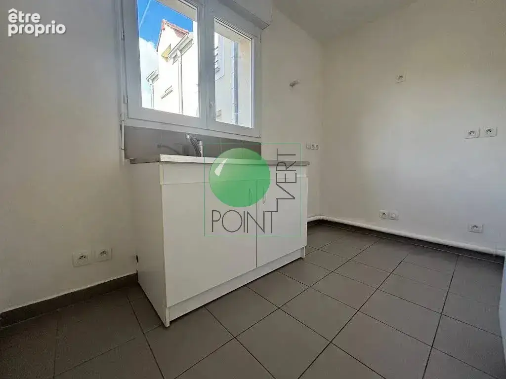 Appartement 2 pièces 45 m² à vendre à La Ferte-Alais (91590) - photo 3
