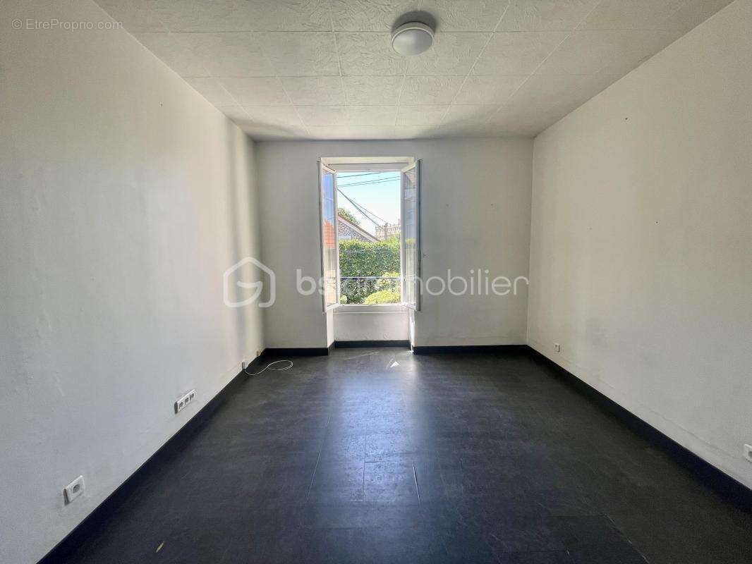 Appartement à MELUN