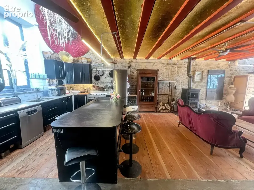 Près de Limoux, loft unique de style industriel dans un village pittoresque - photo 3