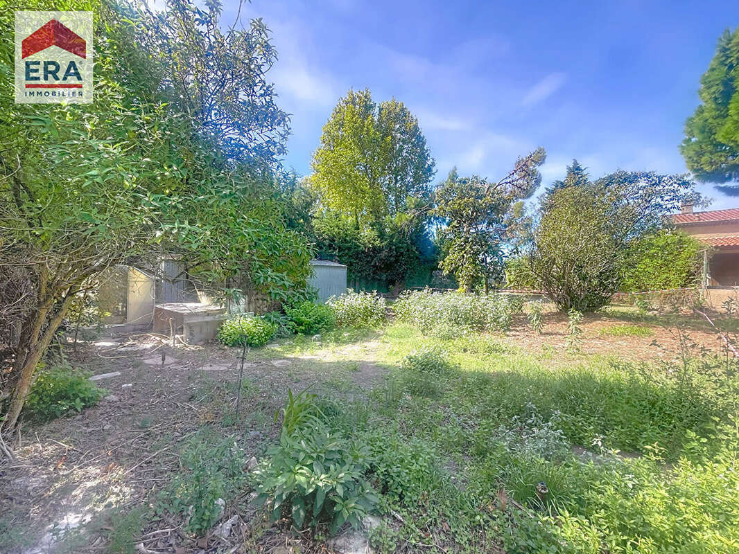 Terrain à MARSEILLE-14E