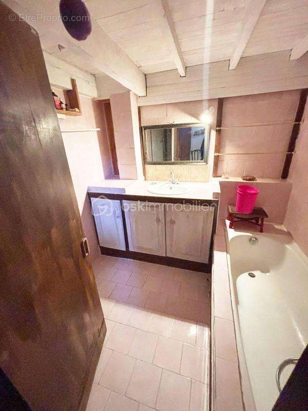 Maison de Village avec terrasse - photo 10