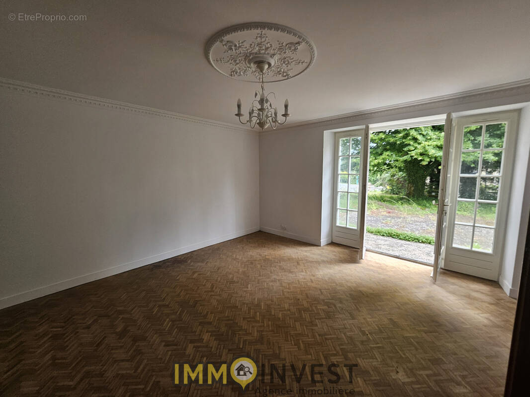 Maison à RILHAC-RANCON