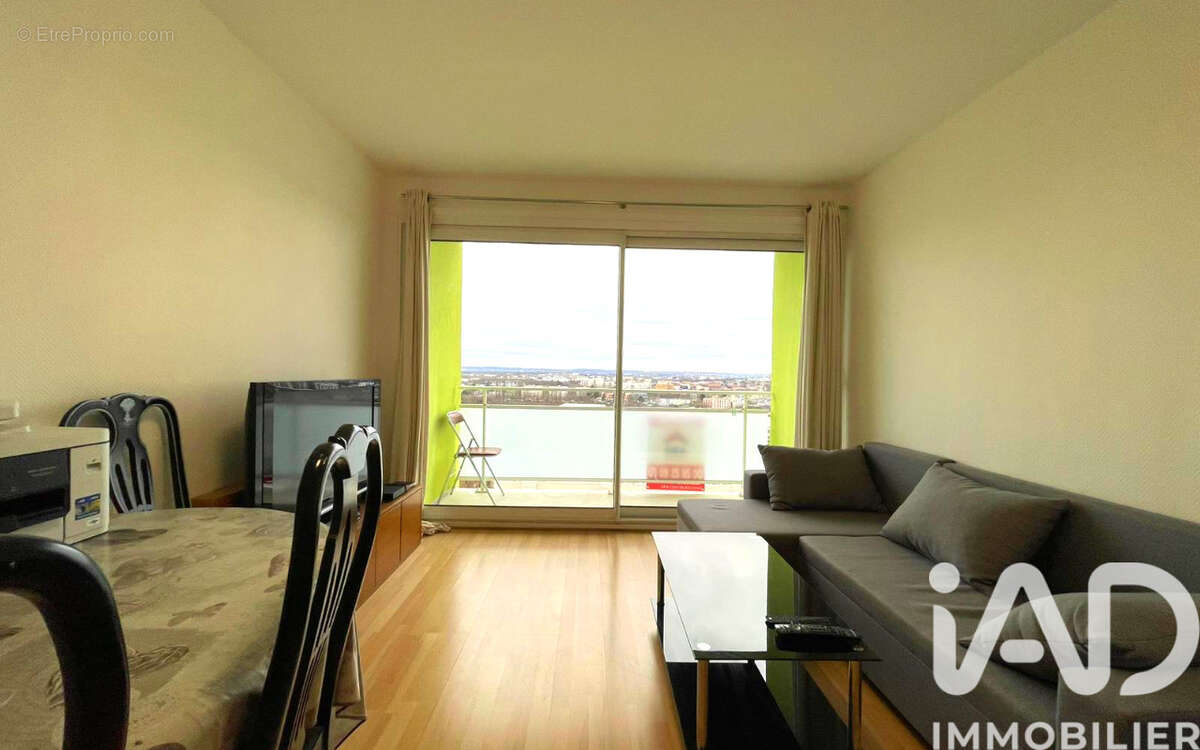 Photo 3 - Appartement à RIS-ORANGIS