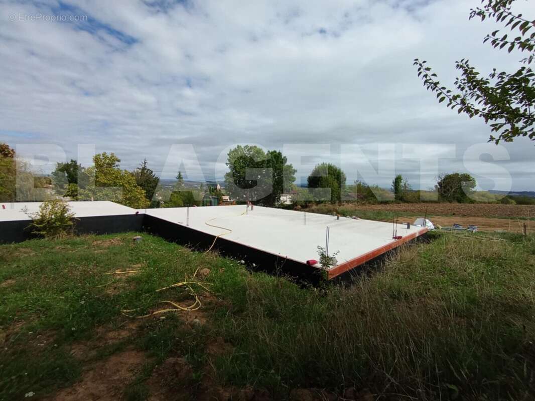 b550817f-c376-433f-86db-2b5b97a598c9 - Terrain à LAVAUR