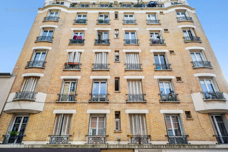Appartement à CLICHY