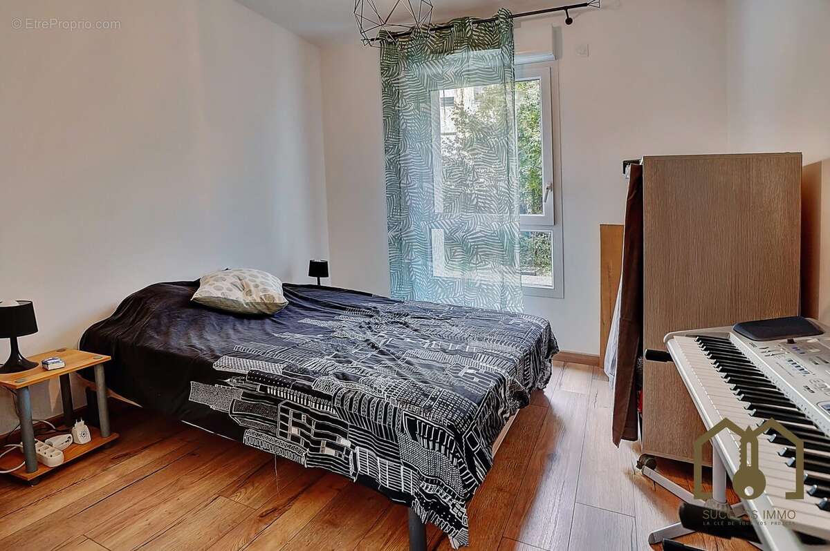 Appartement à VAULX-EN-VELIN