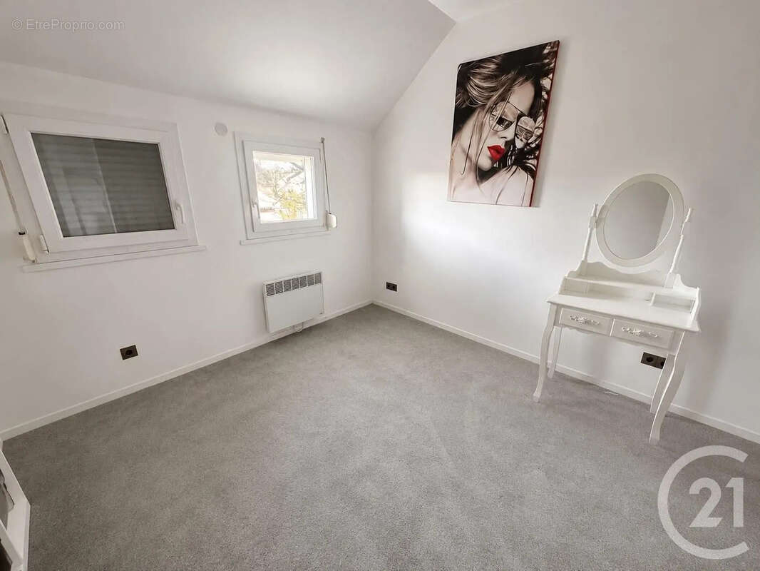 Maison 130 m² à Vauciennes  - photo 8
