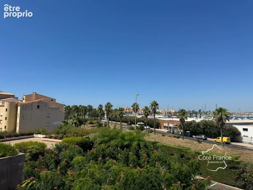 Petit cocon rénové avec une jolie vue sur le port   Secteur - photo 14