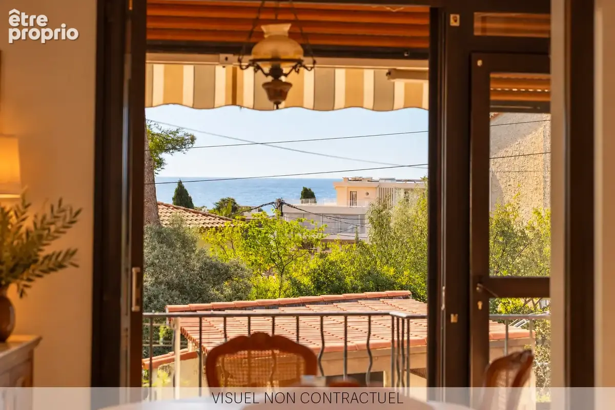 Proche commerces et calanques, mazet T3 à rafraichir, jardin et vue mer - photo 2