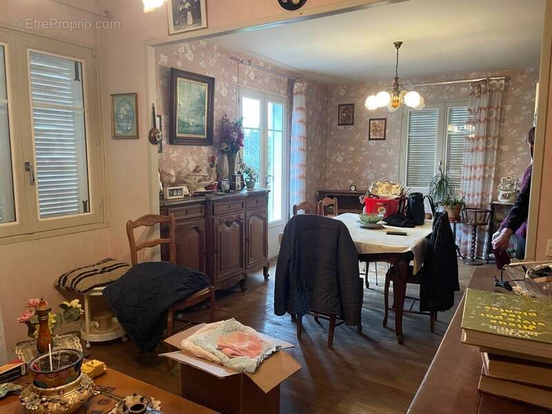 Maison à SAINT-PRIEST-SOUS-AIXE