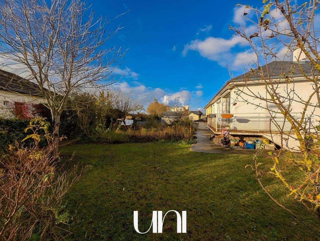 Maison à COLOMBELLES