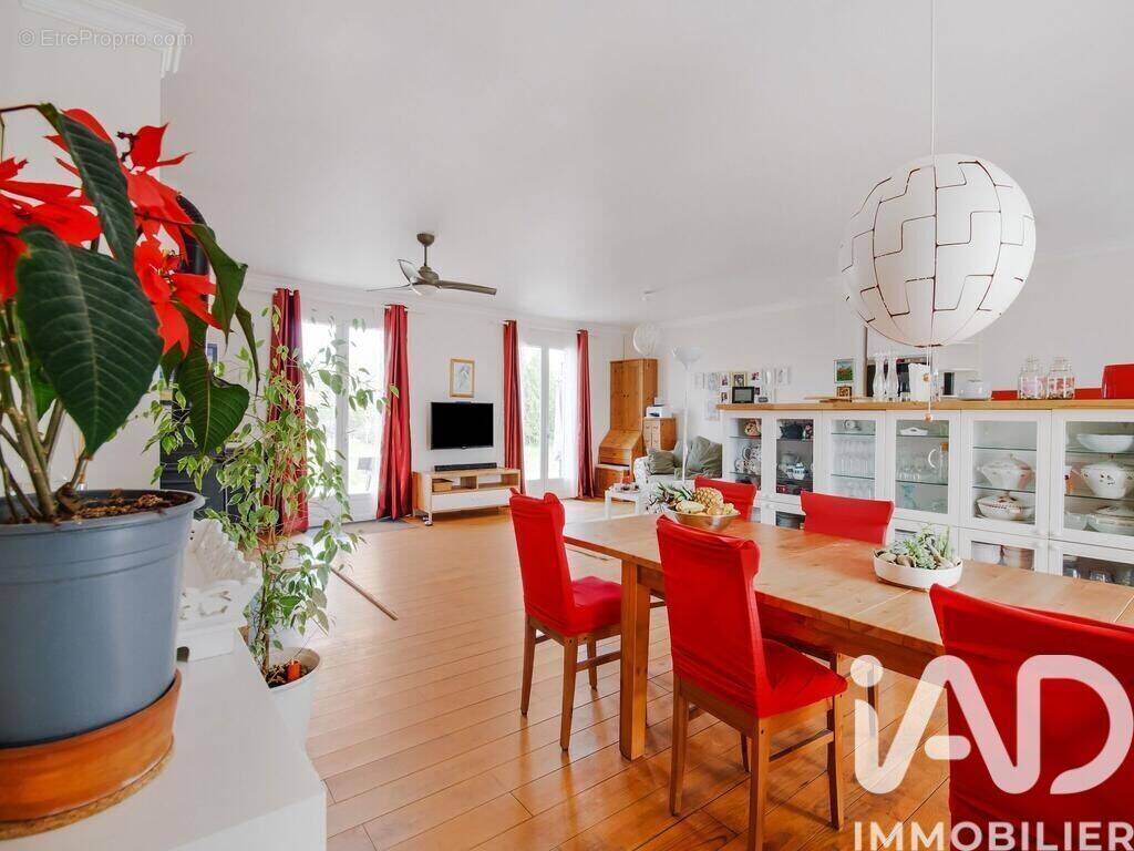 Photo 1 - Maison à BOUCONVILLE