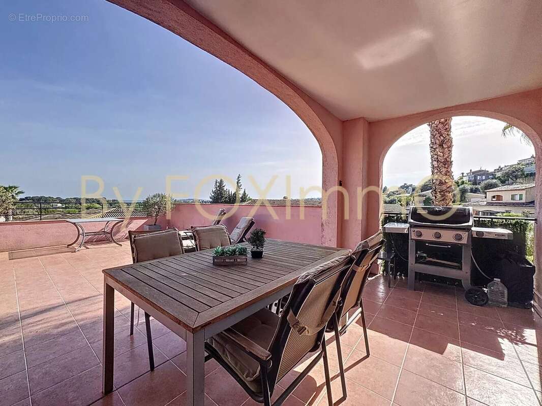 Appartement à VILLENEUVE-LOUBET