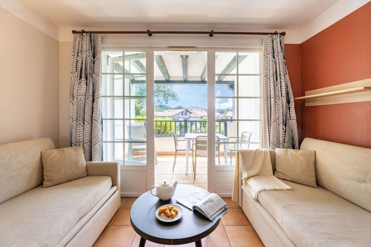 Appartement à CIBOURE