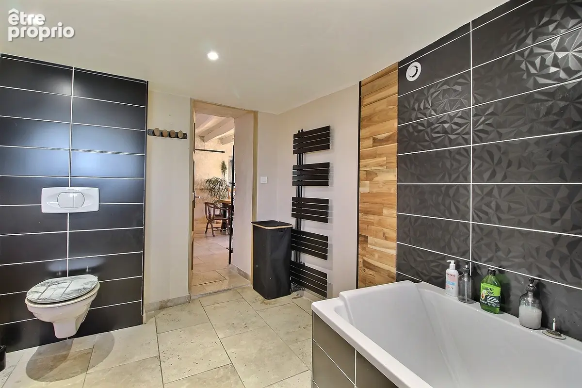 COLLONGE EN CHAROLLAIS, maison  5 pièce(s) 150 m2 - photo 8