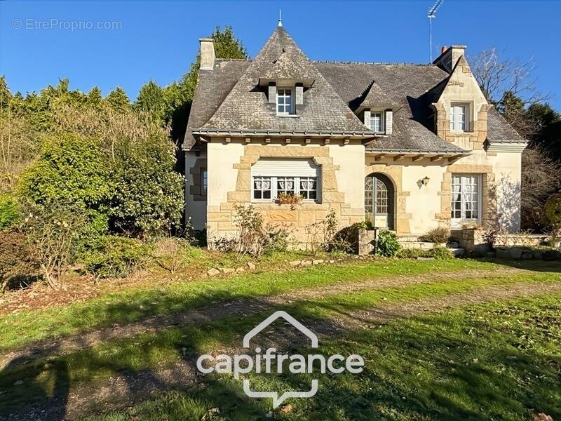 Maison à SAINT-GERAND