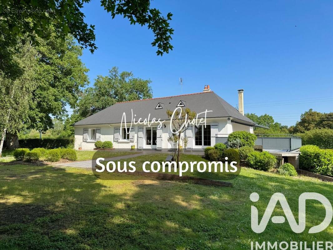Photo 1 - Maison à SAINT-LEGER-DES-BOIS