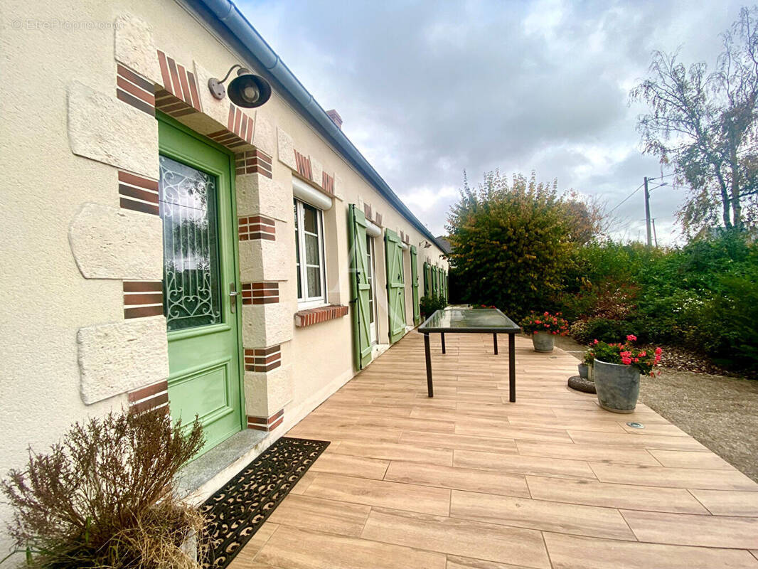 Maison à SAINT-DENIS-EN-VAL