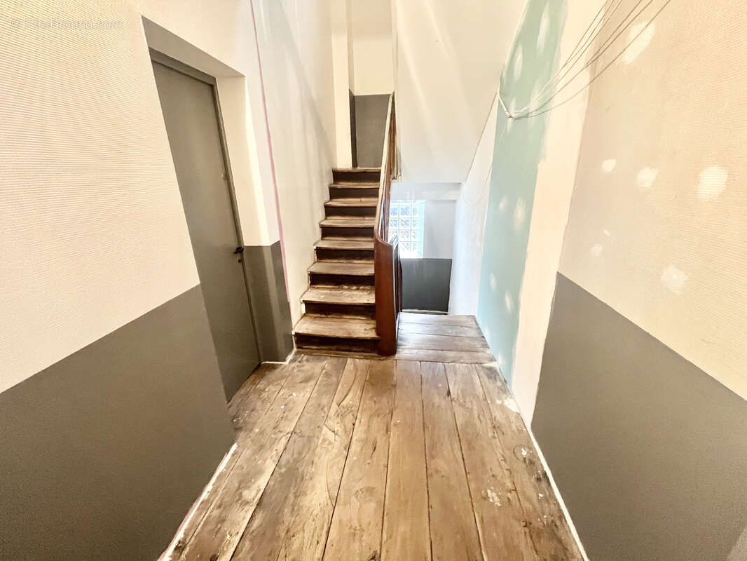 LIMOGES - Immeuble de rapport - 10 appartements - Emplacement idéal - Très bonne rentabilité - photo 3