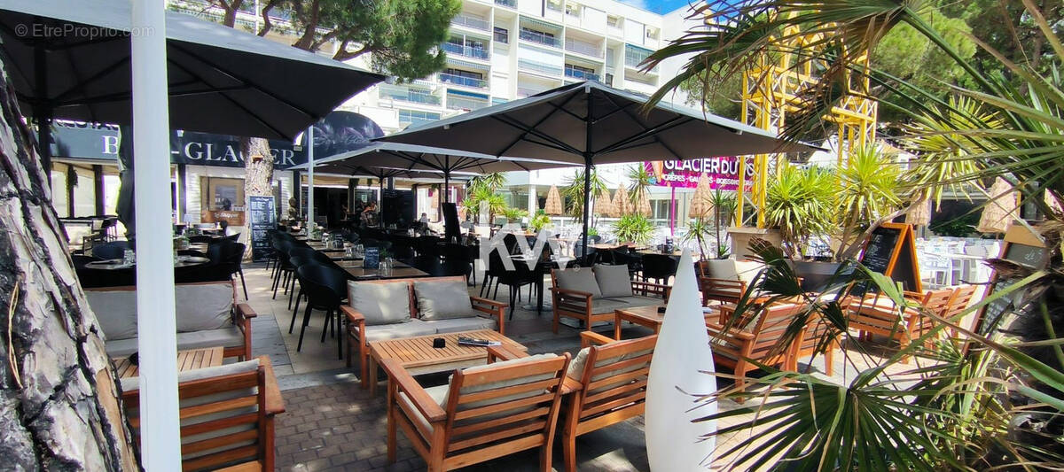 Commerce à LA GRANDE-MOTTE