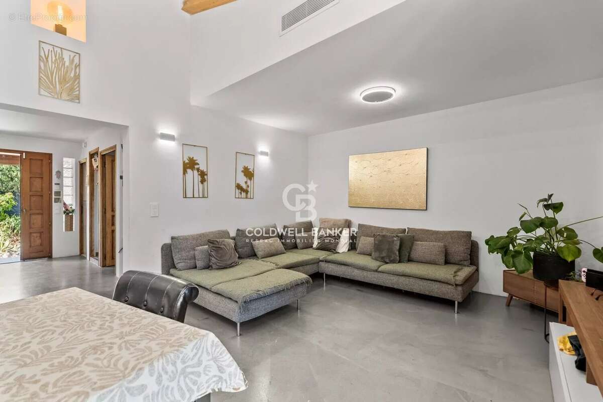 Maison à PEYMEINADE