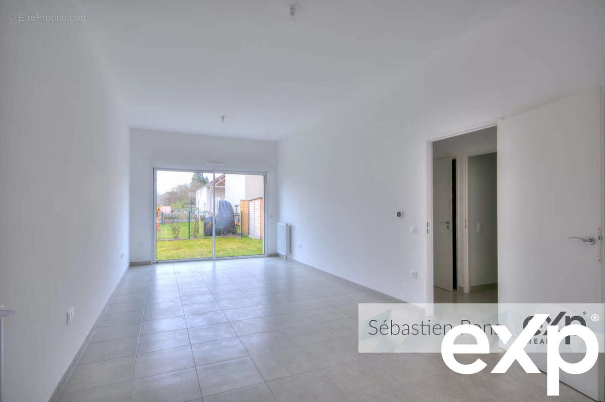 Appartement à CHAVENAY