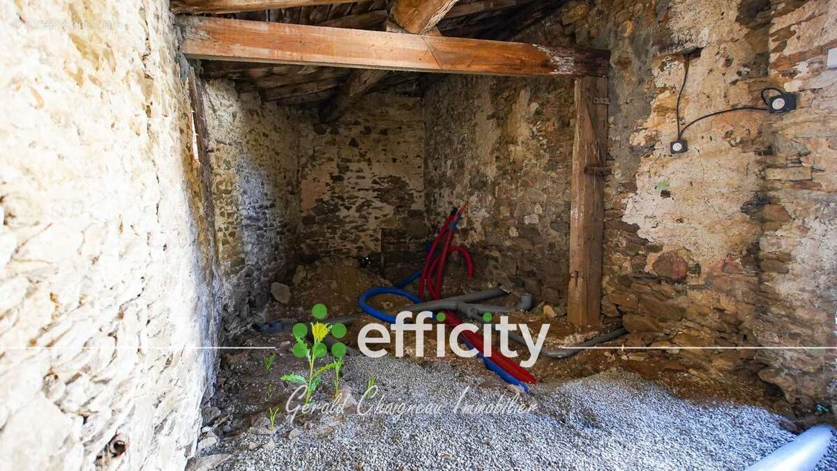 Maison à SAINT-LUMINE-DE-COUTAIS