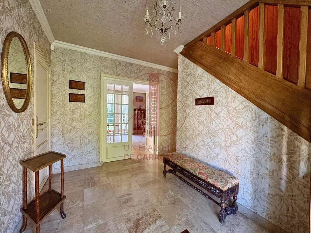 Maison à BOURRON-MARLOTTE