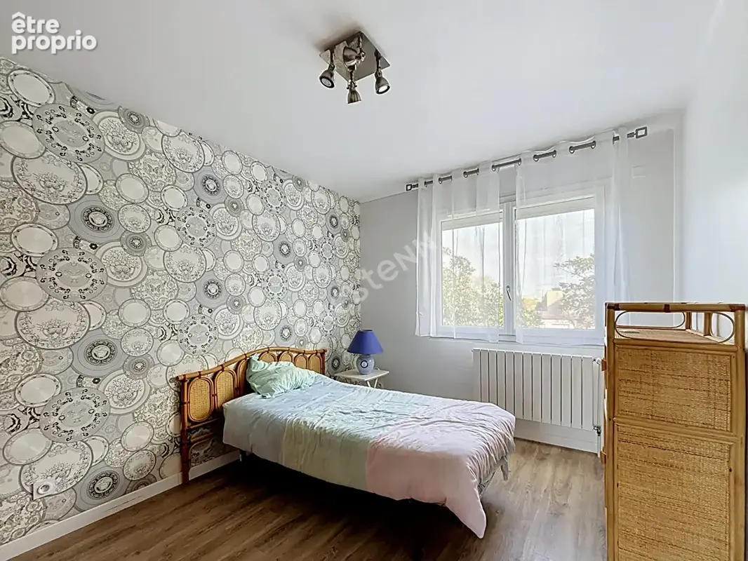 Appartement 4 pièces- 3 chambres à vendre à Rezé, proche transports et écoles - photo 5